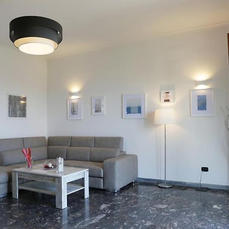 Pepe Apartment -Lago Di Bracciano Trevignano Romano Buitenkant foto