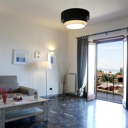 Pepe Apartment -Lago Di Bracciano Trevignano Romano Buitenkant foto