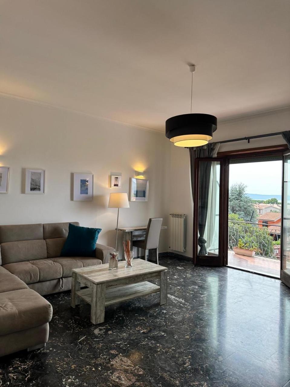 Pepe Apartment -Lago Di Bracciano Trevignano Romano Buitenkant foto